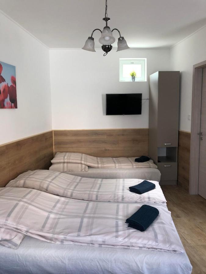 Avas Apartman Miskolc Exterior photo
