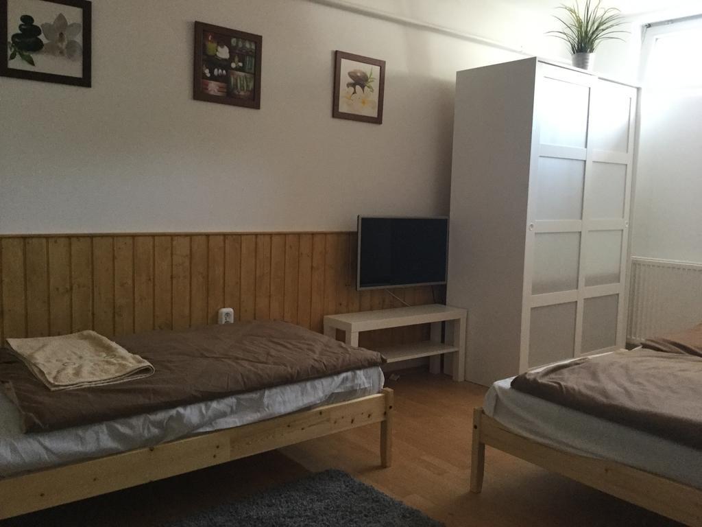 Avas Apartman Miskolc Exterior photo