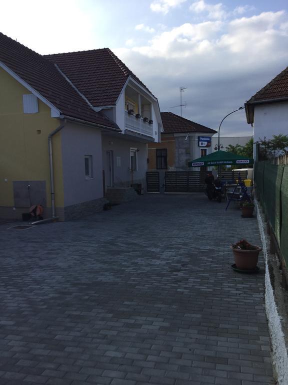 Avas Apartman Miskolc Exterior photo